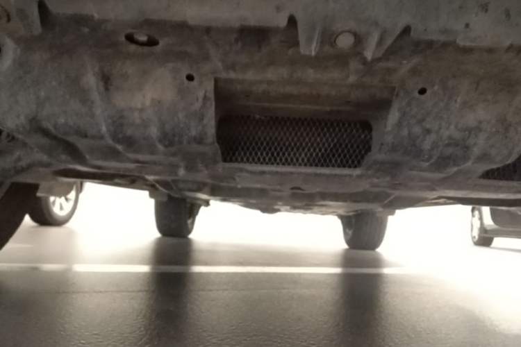 Used Toyota Prado 2019 3.5L Automatic TX-L Deluxe Edition with Rear-Mounted Spare Tire Chassis Front