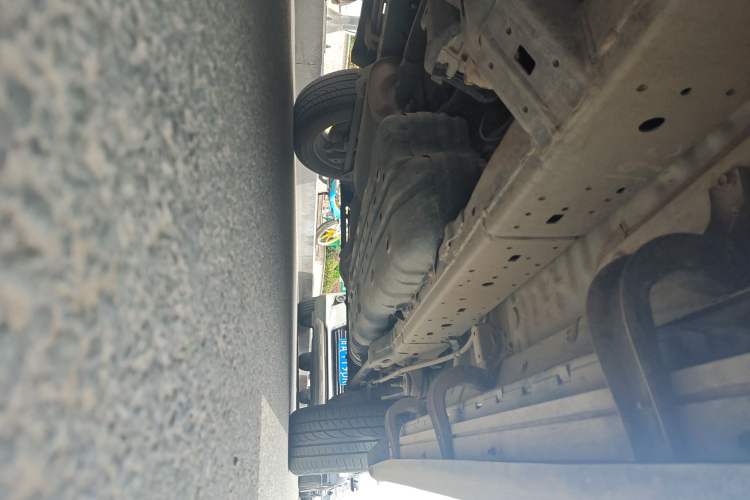 Used Toyota Prado 2019 4.0L TX-L Middle East Chassis Front Left