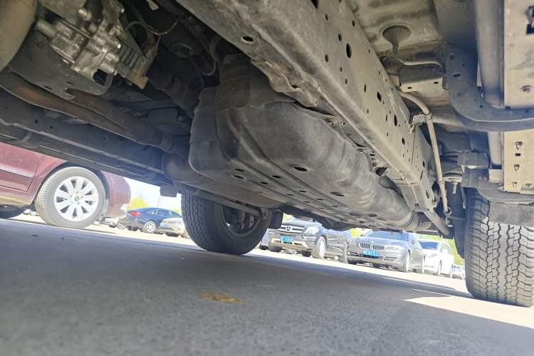 Used Toyota Prado 2019 3.5L Automatic TX-L Deluxe Edition with Rear-Mounted Spare Tire Chassis Front Left