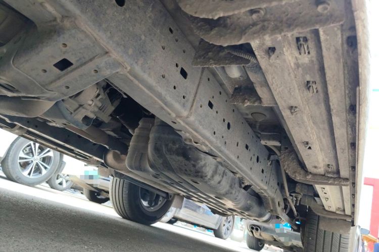 Used Toyota Prado 2019 3.5L Automatic TX-L Deluxe Edition with Rear-Mounted Spare Tire Chassis Front Left