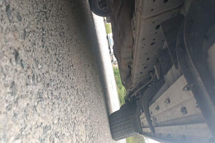 Used Toyota Prado 2019 3.5L Automatic TX-L Deluxe Edition with Rear-Mounted Spare Tire Chassis Front Left