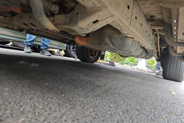 Used Toyota Prado 2019 2.7L TX-L Nine Air Systems External Mounting Sunroof – Middle East Chassis Front Left