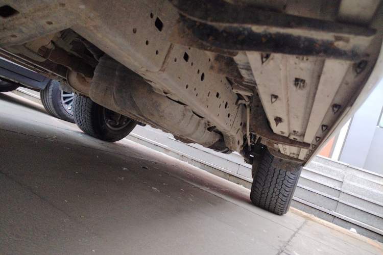 Used Toyota Prado 2019 3.5L Automatic TX-L Deluxe Edition with Rear-Mounted Spare Tire Chassis Front Left