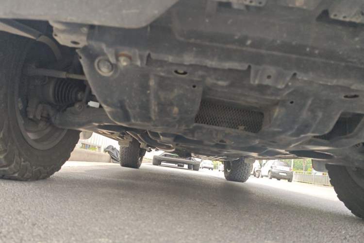 Used Toyota Prado 2019 3.5L Automatic TX-L Deluxe Edition with Rear-Mounted Spare Tire Chassis Front