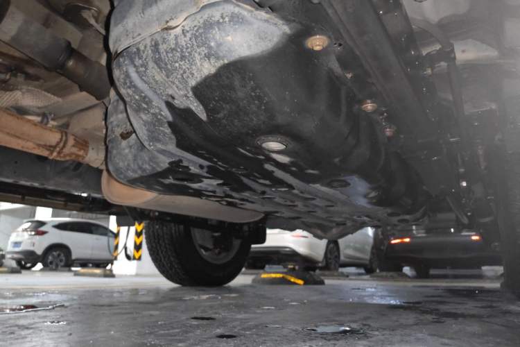 Used Toyota Prado 2019 3.5L Automatic TX-L Deluxe Edition with Rear-Mounted Spare Tire Chassis Front Right