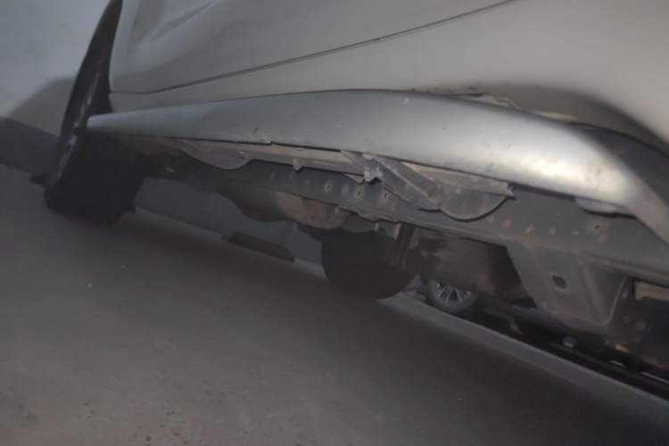 Used Toyota Prado 2019 3.5L Automatic TX-L Deluxe Edition with Rear-Mounted Spare Tire Chassis Front Right