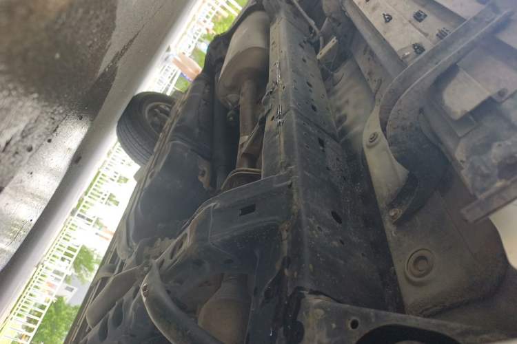 Used Toyota Prado 2019 4.0L TX-L Middle East Chassis Front Right