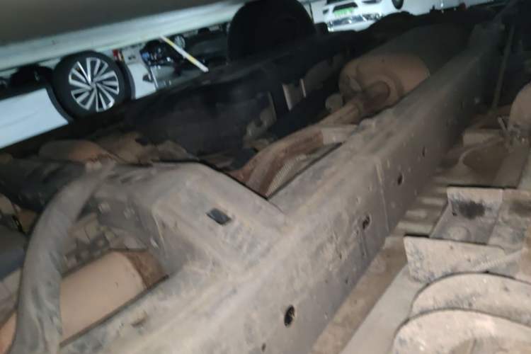 Used Toyota Prado 2019 3.5L Automatic TX-L Deluxe Edition with Rear-Mounted Spare Tire Chassis Front Right