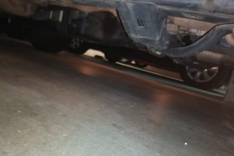 Used Toyota Prado 2019 3.5L Automatic TX-L Deluxe Edition with Rear-Mounted Spare Tire Chassis Front Right