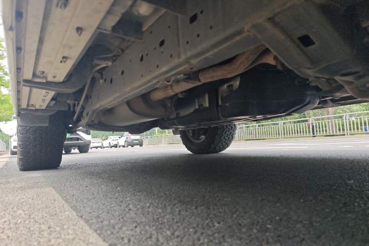 Used Toyota Prado 2019 3.5L Automatic TX-L Deluxe Edition with Rear-Mounted Spare Tire Chassis Front Right