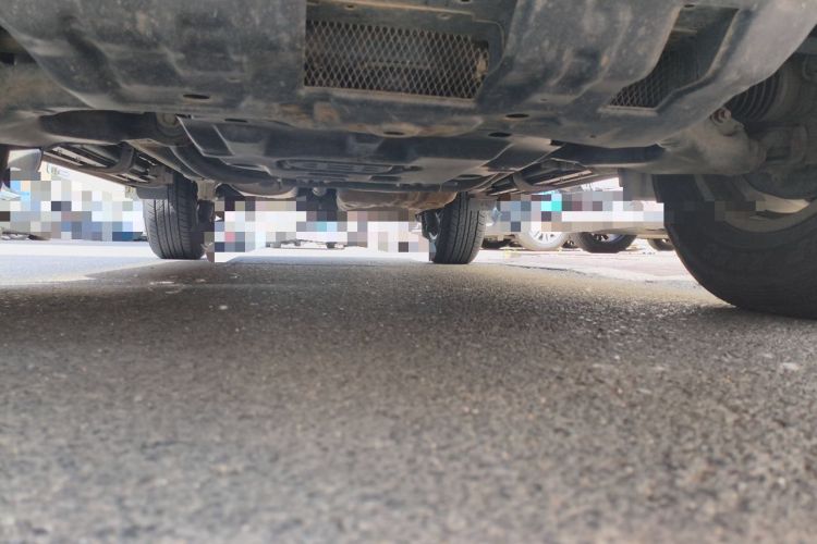 Used Toyota Prado 2019 3.5L Automatic TX-L Deluxe Edition with Rear-Mounted Spare Tire Chassis Front