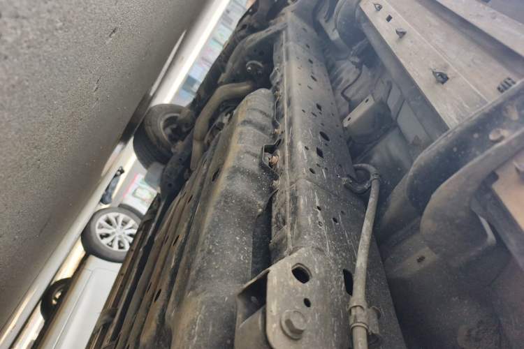 Used Toyota Prado 2019 4.0L TX-L Middle East Chassis Rear Left