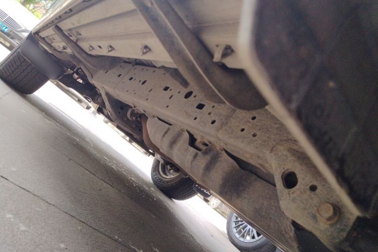 Used Toyota Prado 2019 3.5L Automatic TX-L Deluxe Edition with Rear-Mounted Spare Tire Chassis Rear Left