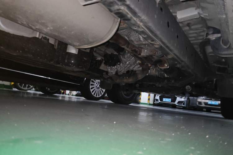 Used Toyota Prado 2019 3.5L Automatic TX-L Deluxe Edition with Rear-Mounted Spare Tire Chassis Rear Right