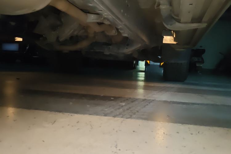 Used Toyota Prado 2019 3.5L Automatic TX-L Deluxe Edition with Rear-Mounted Spare Tire Chassis Rear Right