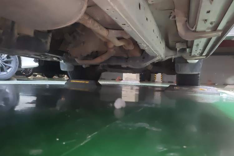 Used Toyota Prado 2019 3.5L Automatic TX-L Deluxe Edition with Rear-Mounted Spare Tire Chassis Rear Right