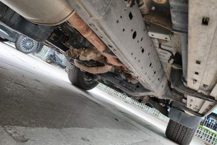 Used Toyota Prado 2019 3.5L Automatic TX-L Deluxe Edition with Rear-Mounted Spare Tire Chassis Rear Right