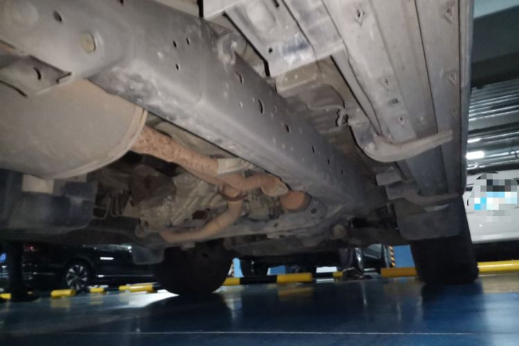 Used Toyota Prado 2019 3.5L Automatic TX-L Deluxe Edition with Rear-Mounted Spare Tire Chassis Rear Right