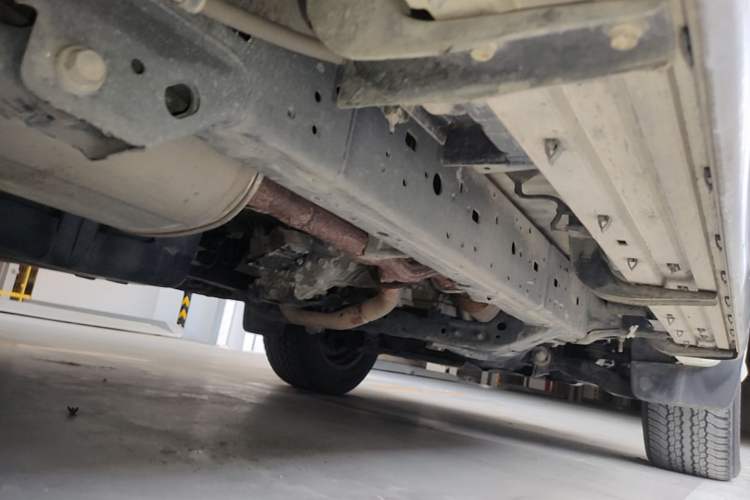 Used Toyota Prado 2019 3.5L Automatic TX-L Deluxe Edition with Rear-Mounted Spare Tire Chassis Rear Right