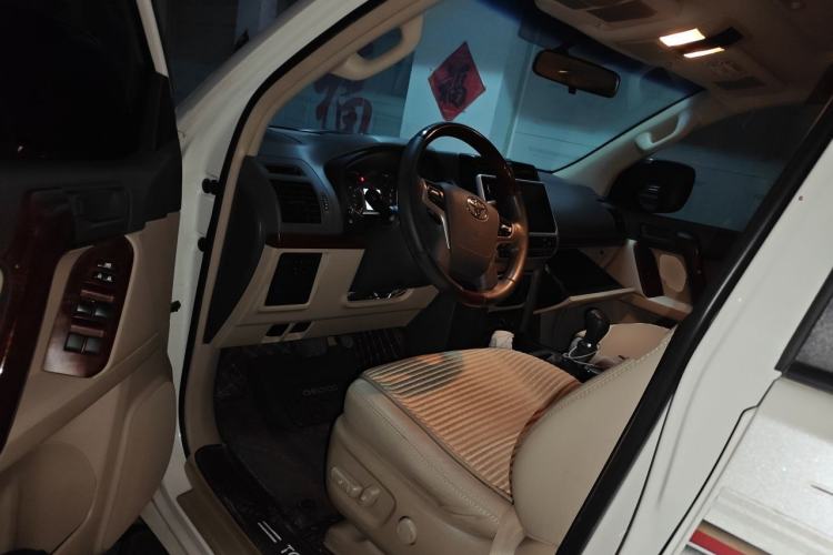 Used Toyota Prado 2019 2.7L TX-L U.S. Specification Driver Seat