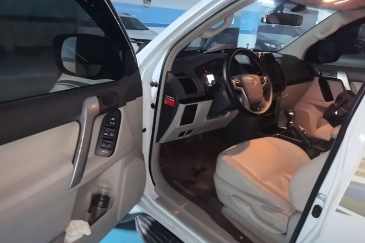 Used Toyota Prado  Driver Seat
