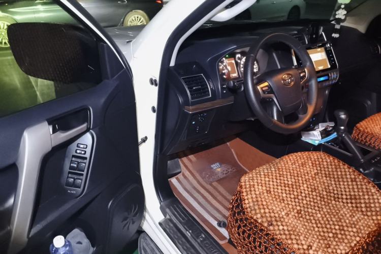 Used Toyota Prado 2019 3.5L Automatic TX-L Deluxe Edition Driver Seat