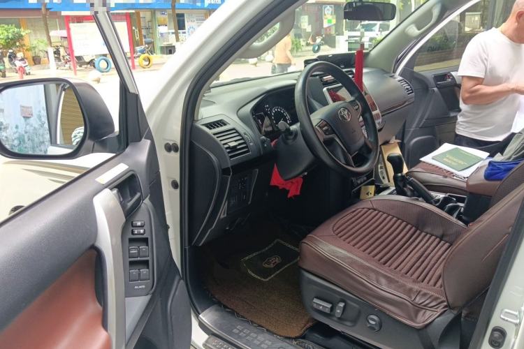 Used Toyota Prado  Driver Seat