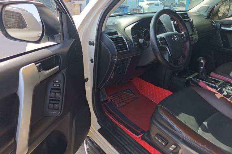 Used Toyota Prado 2019 3.5L Automatic TX-L Deluxe Edition with Rear-Mounted Spare Tire Driver Seat