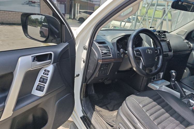 Used Toyota Prado 2019 3.5L Automatic TX-L Deluxe Edition Driver Seat