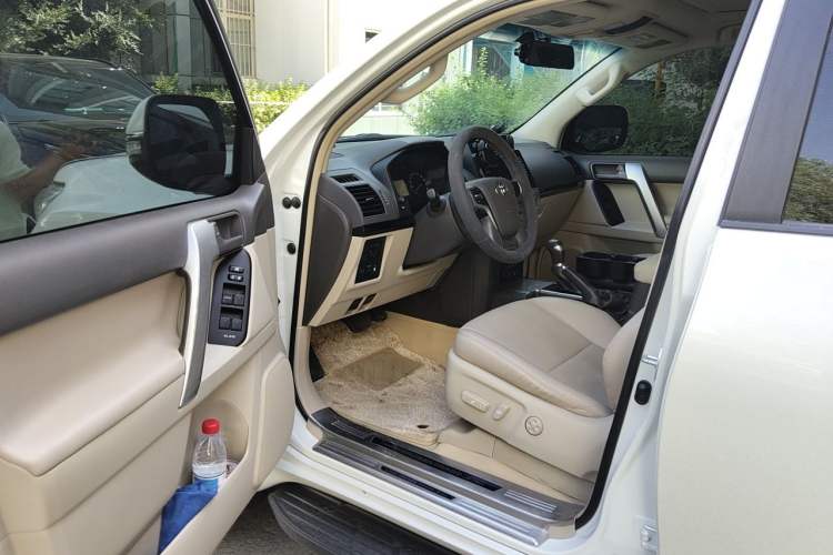 Used Toyota Prado  Driver Seat