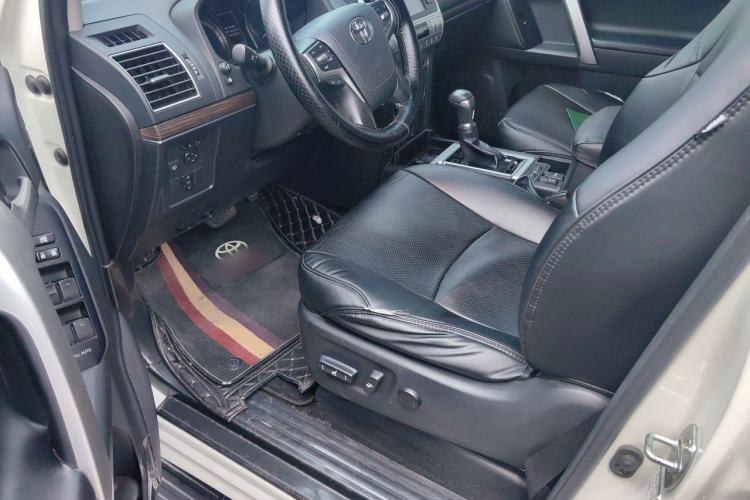 Used Toyota Prado 2019 3.5L Automatic TX-L Deluxe Edition with Rear-Mounted Spare Tire Driver Seat