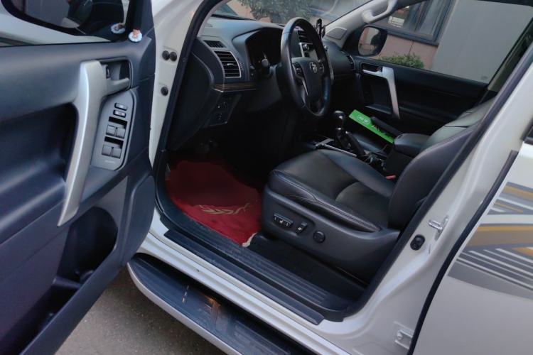 Used Toyota Prado 2019 3.5L Automatic TX-L Deluxe Edition with Rear-Mounted Spare Tire Driver Seat