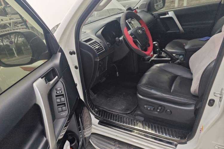 Used Toyota Prado 2019 3.5L Automatic TX-L Deluxe Edition with Rear-Mounted Spare Tire Driver Seat