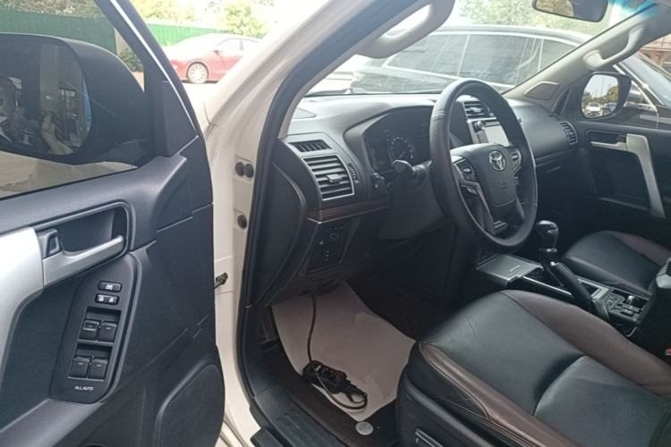 Used Toyota Prado 2019 3.5L Automatic TX-L Deluxe Edition with Rear-Mounted Spare Tire Driver Seat