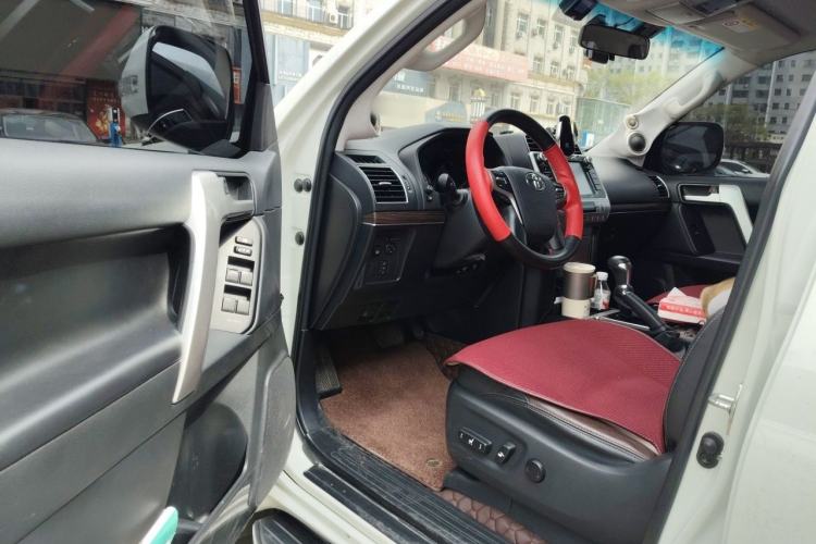 Used Toyota Prado 2019 3.5L Automatic TX-L Deluxe Edition with Rear-Mounted Spare Tire Driver Seat