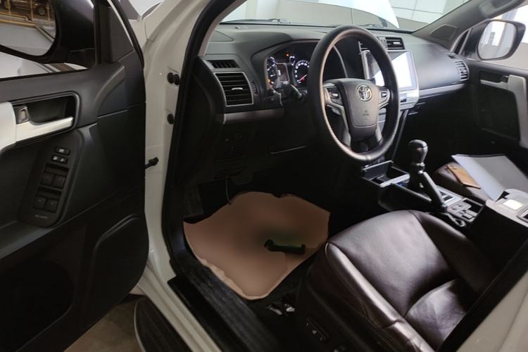 Used Toyota Prado 2019 3.5L Automatic TX-L Deluxe Edition with Rear-Mounted Spare Tire Driver Seat