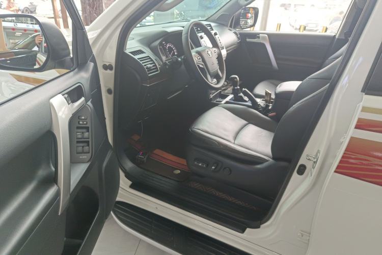 Used Toyota Prado 2019 3.5L Automatic TX-L Deluxe Edition Driver Seat
