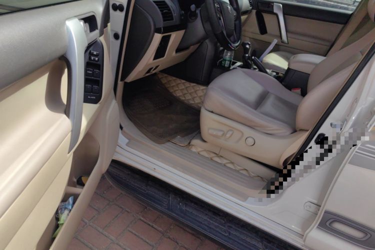 Used Toyota Prado  Driver Seat