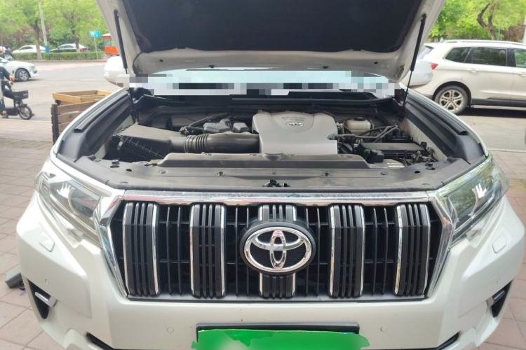 Used Toyota Prado 2019 3.5L Automatic TX-L Deluxe Edition Engine Bay