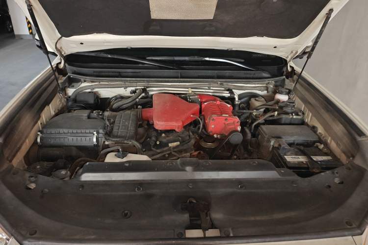 Used Toyota Prado  Engine Bay
