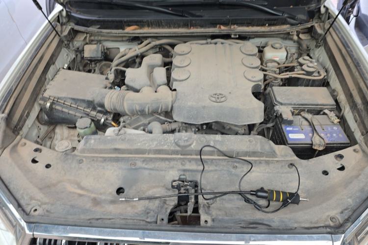 Used Toyota Prado  Engine Bay