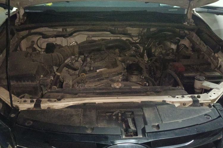 Used Toyota Prado  Engine Bay