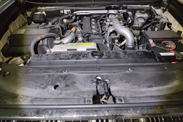 Used Toyota Prado  Engine Bay