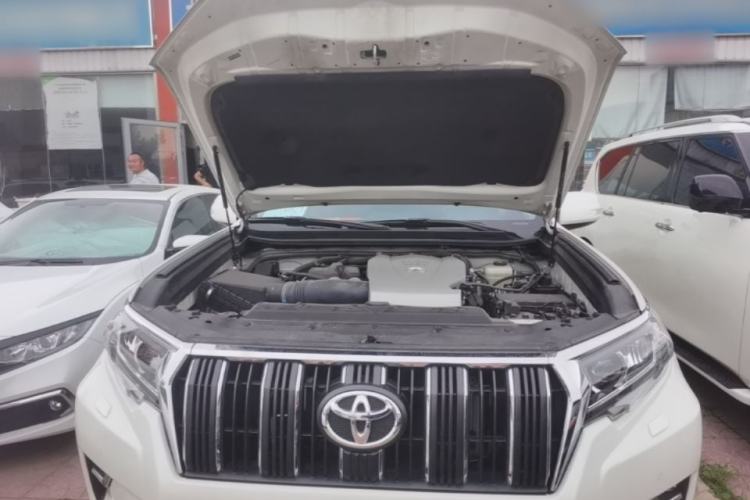 Used Toyota Prado 2019 3.5L Automatic TX-L Deluxe Edition Engine Bay