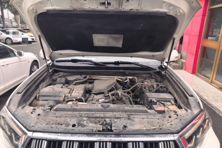 Used Toyota Prado  Engine Bay