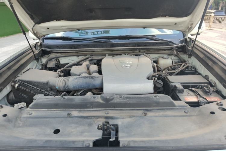 Used Toyota Prado 2019 3.5L Automatic TX-L Deluxe Edition Engine Bay