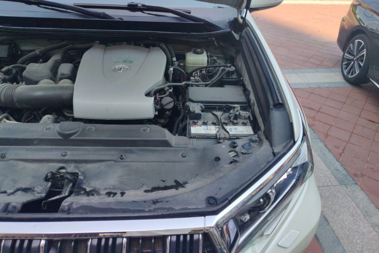 Used Toyota Prado 2019 3.5L Automatic TX-L Deluxe Edition Engine Bay Left