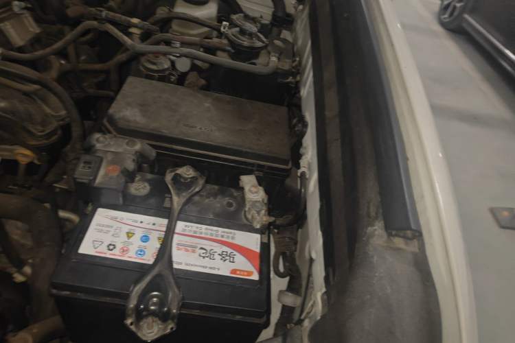 Used Toyota Prado  Engine Bay Left