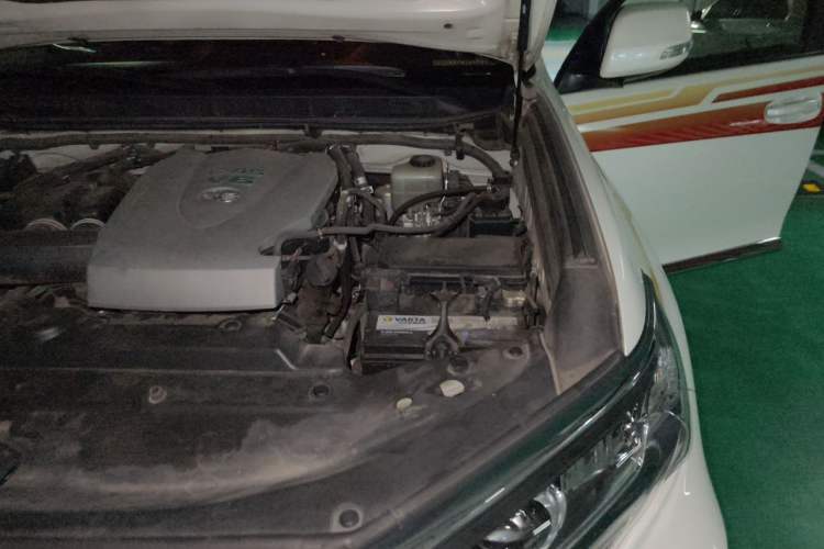 Used Toyota Prado 2019 3.5L Automatic TX-L Deluxe Edition Engine Bay Left