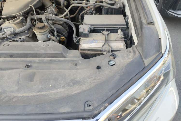 Used Toyota Prado  Engine Bay Left